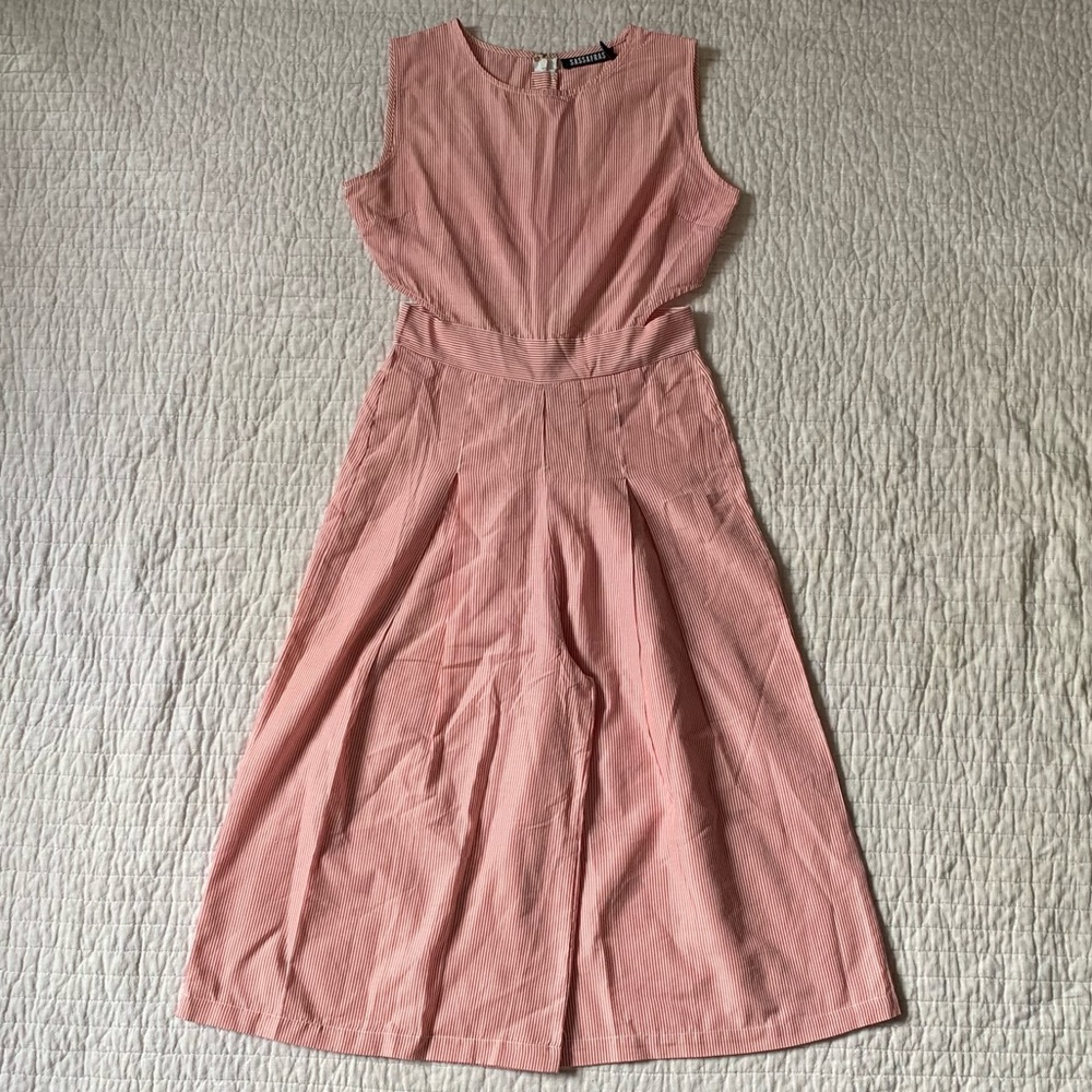 *Add to a bundle for free!* Sassafras Cropped Jumpsuit